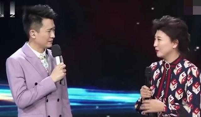 表情包|演员闫学晶：45岁怀二胎，继女劝我放弃，儿子劝我生下来