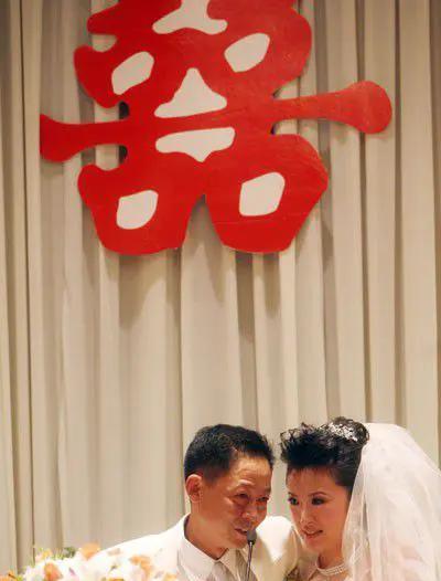 王志文|他俩要一起演到80岁，相识30年，王志文和江珊不是夫妻胜似夫妻