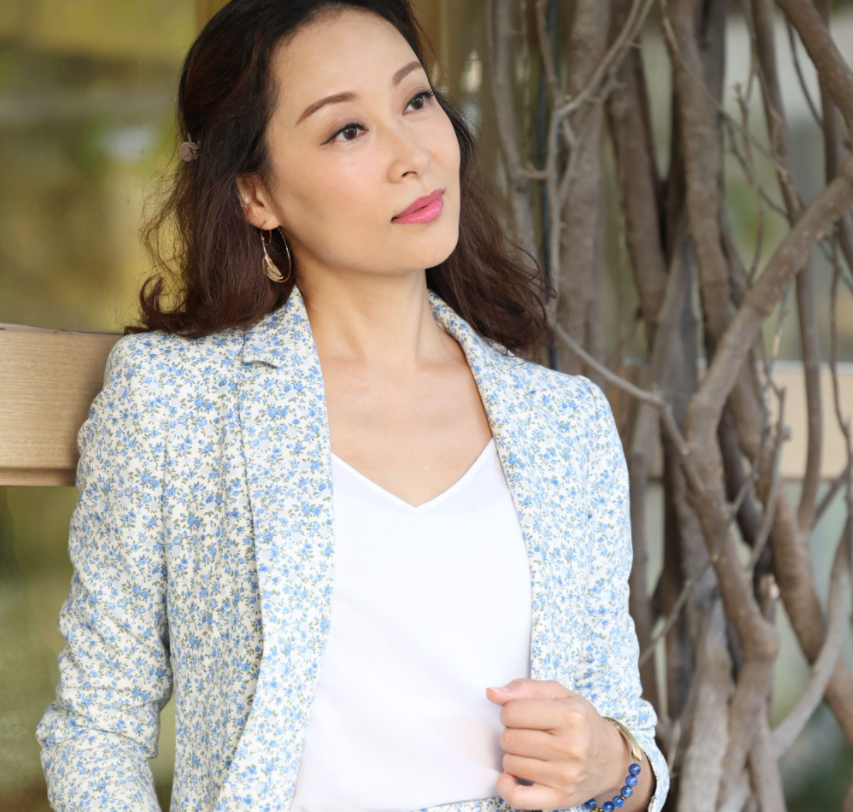 杨卓娜|45岁港姐，宣布明年结婚！为富商生女，13年无名分