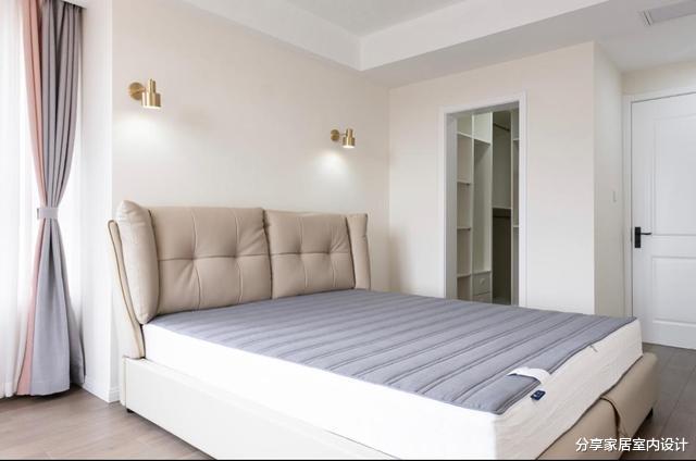 她家新房装修现代简约风格,放弃复杂造型,全屋简单舒适又耐看!