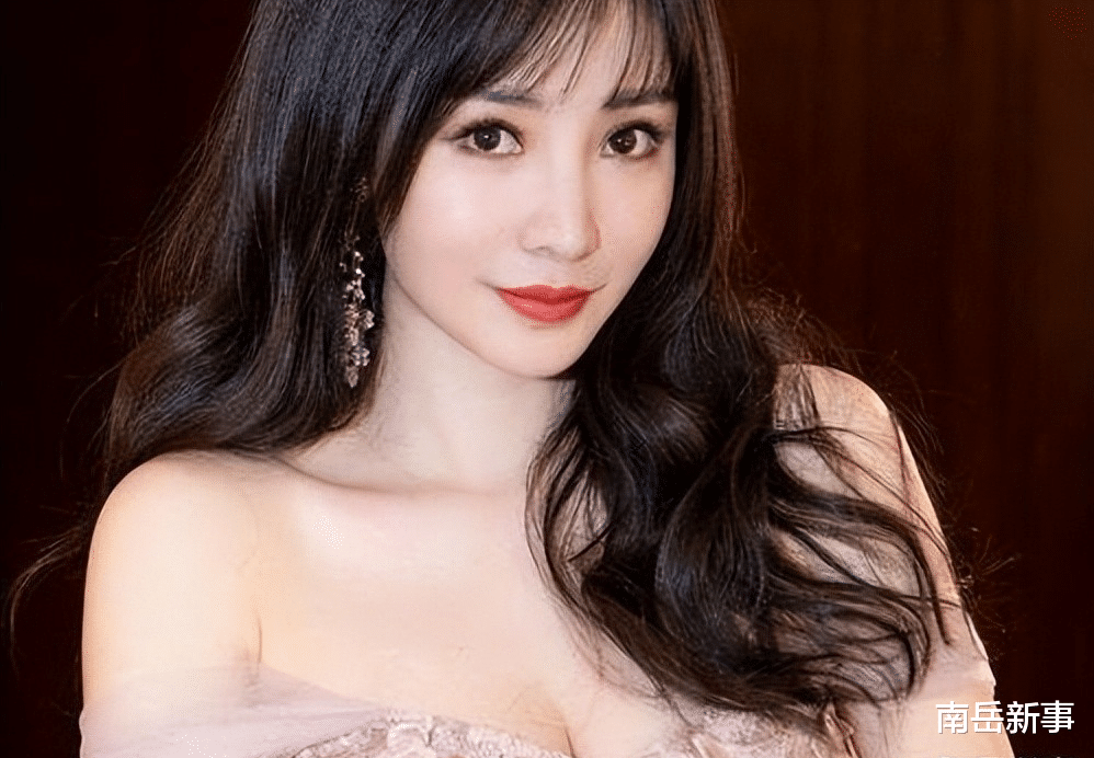 肖战|光看脸是神颜，一看全身瞬间垮掉，盘点那些被身材拖垮的明星们