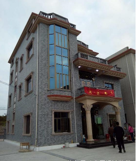 回农村花200w盖了栋别墅，全村最豪华，就是卫生间总被嘲笑！