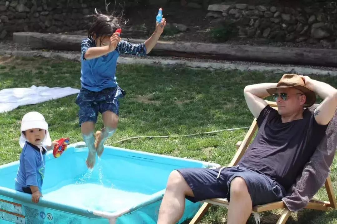 福州|北漂老外改造出租房,打造一家四口的“世外桃源”:这才是生活