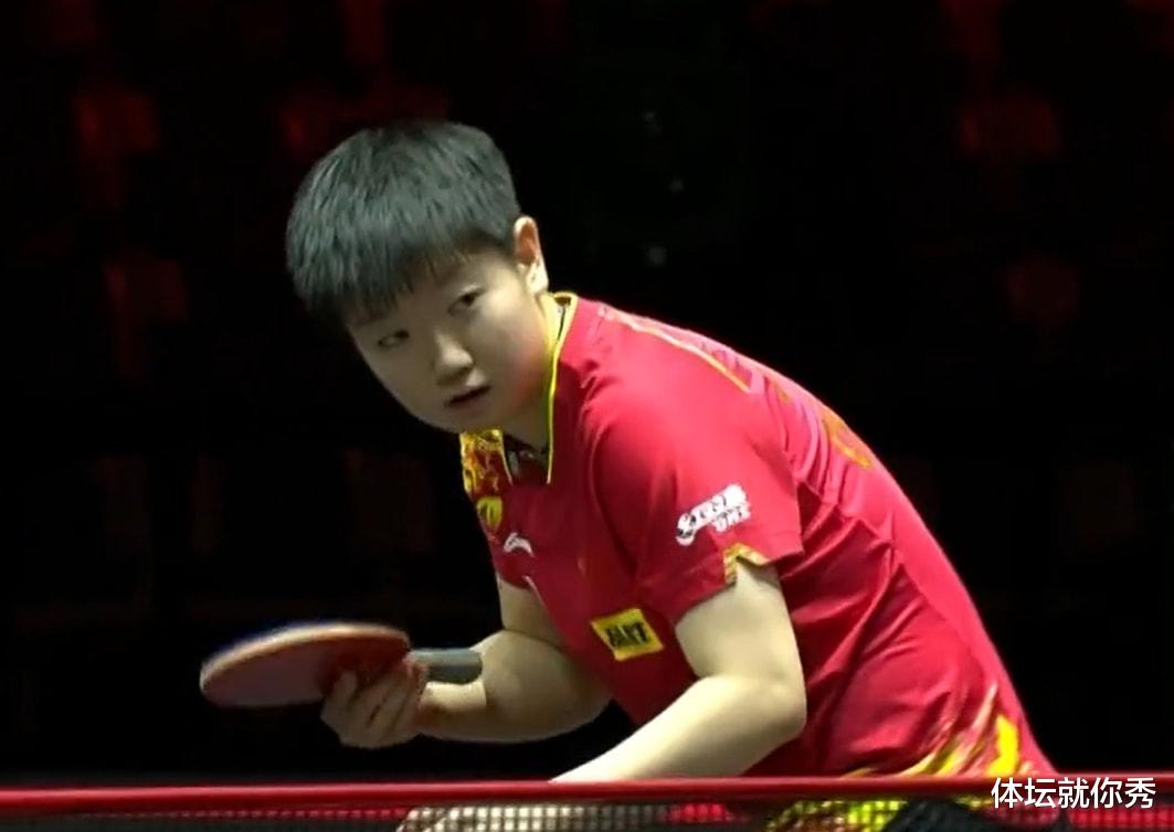 孙颖莎|3-0！孙颖莎挺进16强，1-5完成逆转，零封18岁小师妹，冲击三冠王