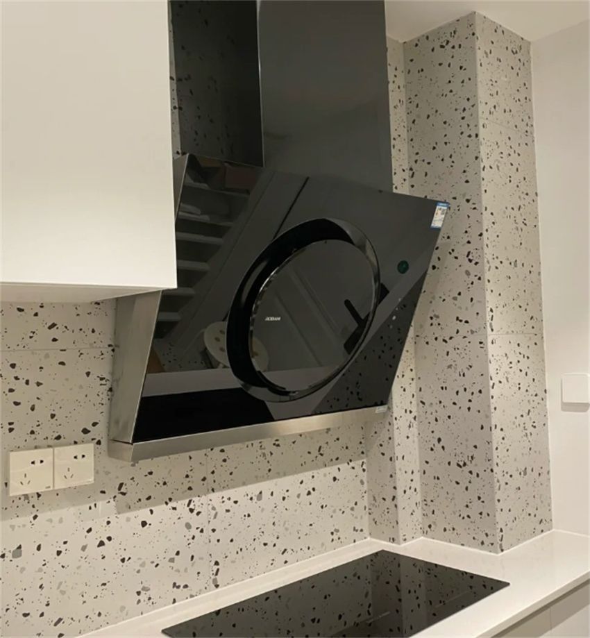 油烟机选侧吸好还是顶吸好?看完这4个对比,就明白该如何选择了