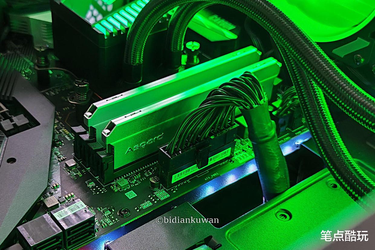 软件|内存超频真的香，白给的性能别浪费！阿斯加特弗雷内存套条超频实测