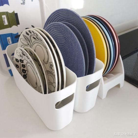 碗碟全放在台面上杂乱无章,听取这4个小建议,还你一个宽敞整洁厨房