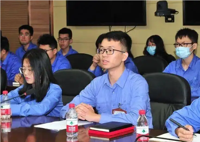 火焰纹章无双|工科专业开始受冷落?高考生纷纷坦言,我想考公务员不想进工厂