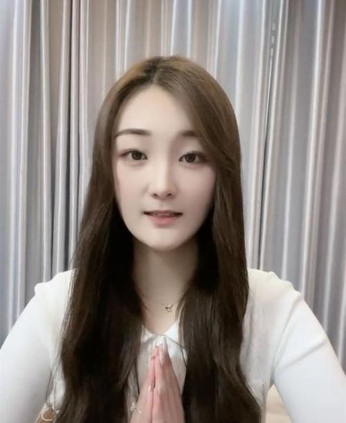 陈亚男|大衣哥太太一件小事扭转了公众的看法，陈亚男的阴谋又一次失败了