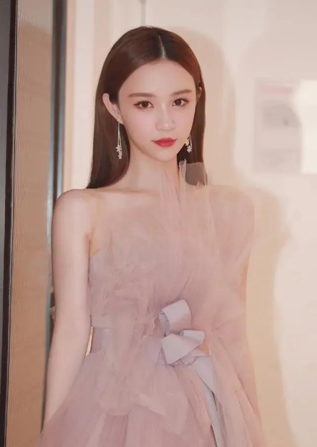 王思聪|盘点王思聪历届前女友:谁最好看谁混得最好?谁自甘堕落消声灭迹