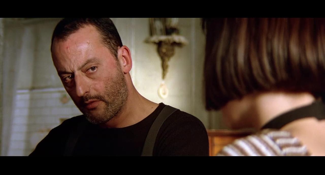 电影|电影《这个杀手不太冷》:里昂和马蒂尔达之间,到底是不是爱情?