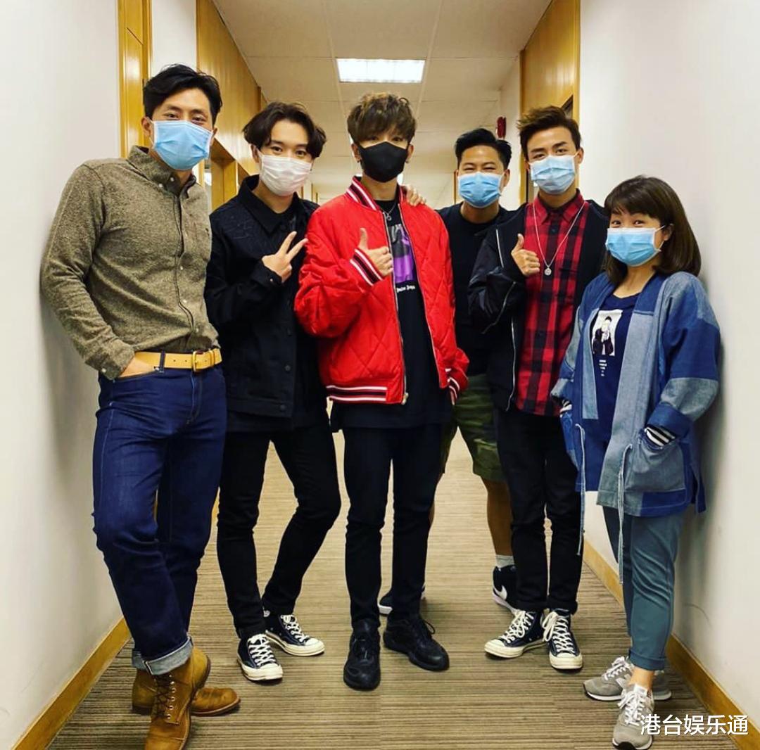 言承旭|2021年香港流媒体音乐数据：前10位MIRROR占8席，卫兰30强不入？