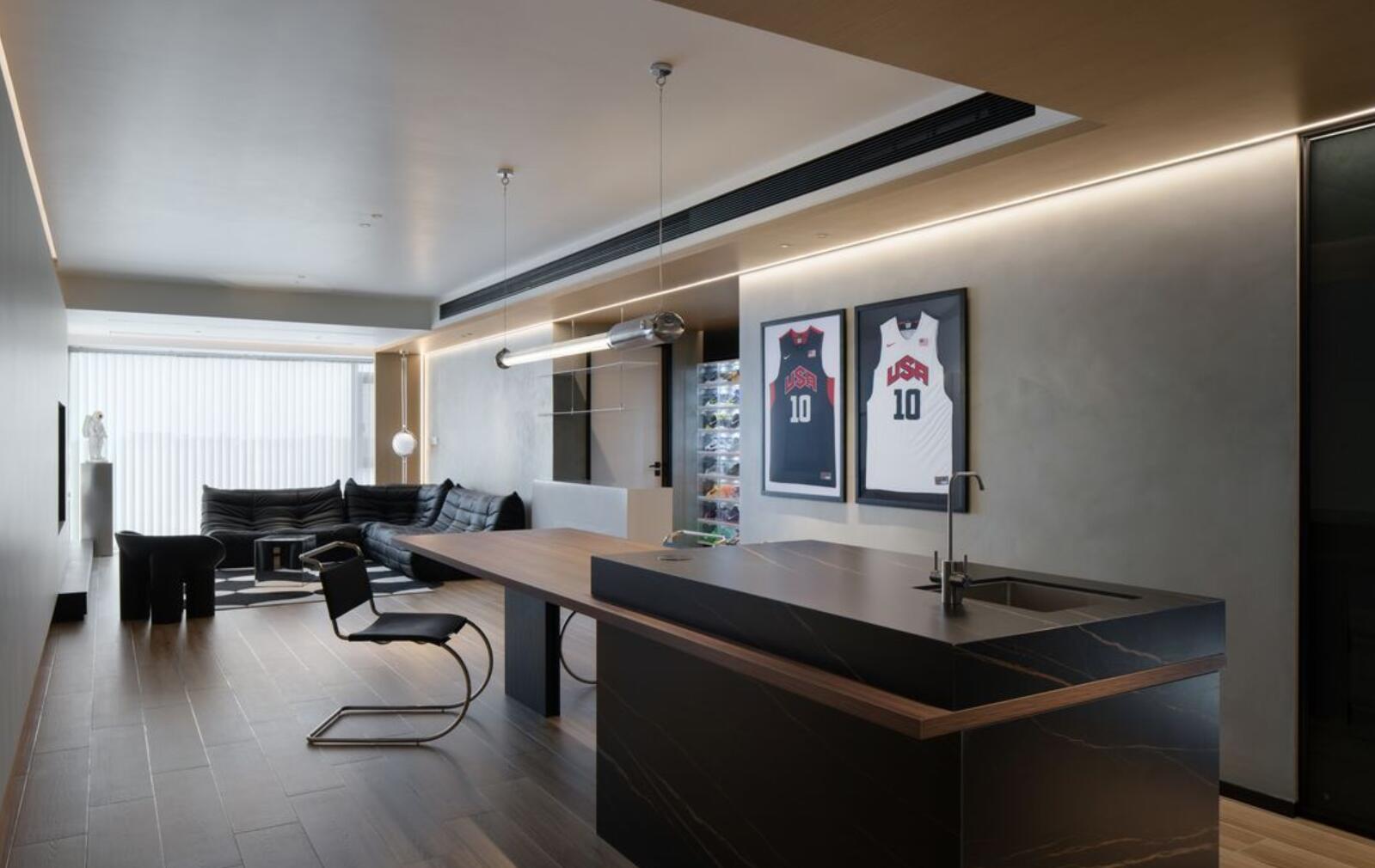 不愧是年轻人的家!以“主题”定位空间,完工后又酷又有特点