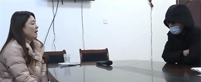 回顾女子婚外生子逼丈夫离婚,患癌后惨遭情人抛弃,女子:赔我50万