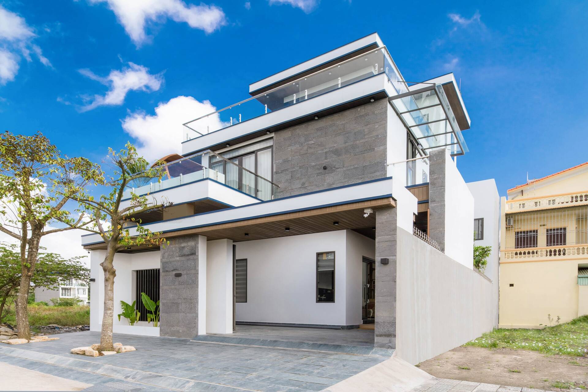 入户门口1㎡,造景休闲,搭建阳光房,设计得好档次又能提升不少