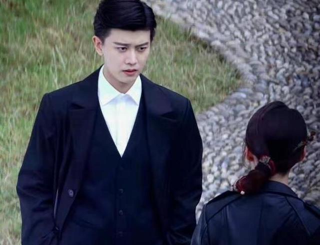 金莎|任嘉伦又获得一部新剧，31岁女主颜值演技俱佳，收视率不稳都难