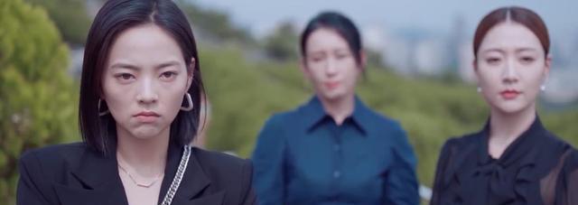 退休|今晚开播！女性职场剧《她们的名字》来袭，演员阵容不错，值得追