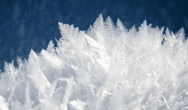 水的沸点100℃,如果加热到105℃会怎样?答案颠覆所有人认知