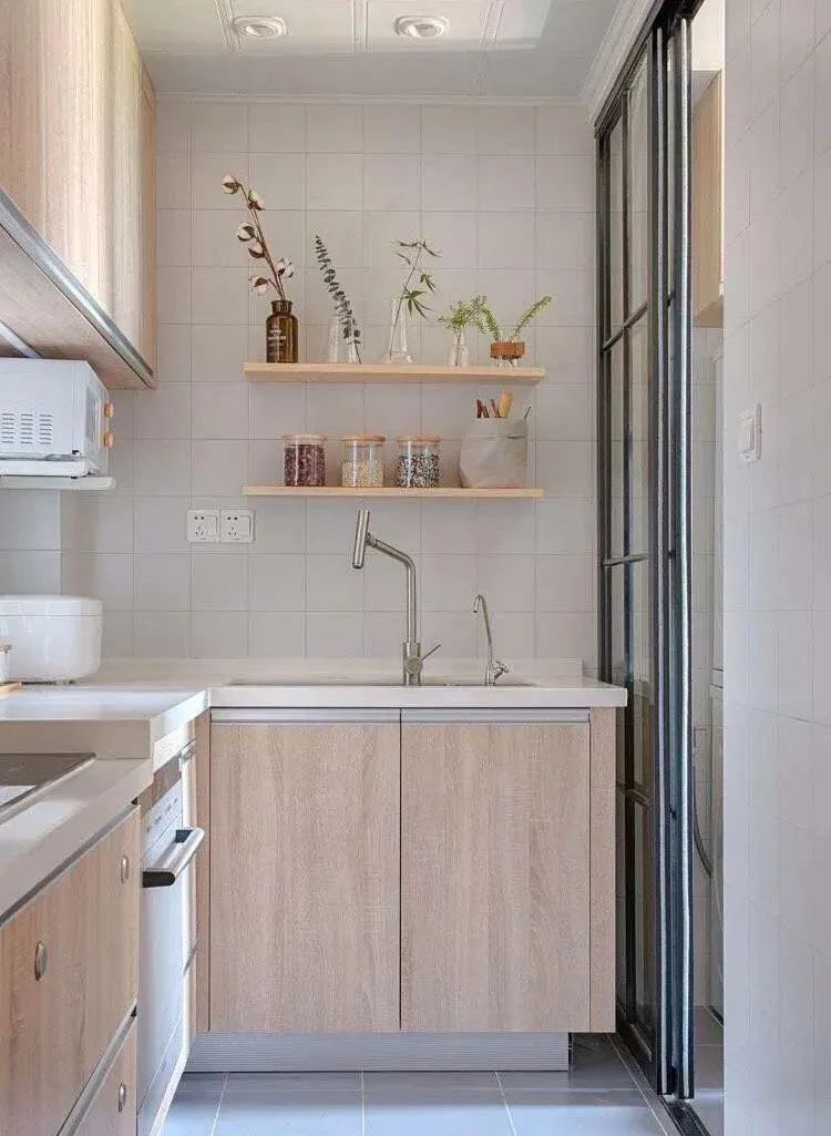 小户型卧室装修技巧:卧室不再拥挤,美观且实用