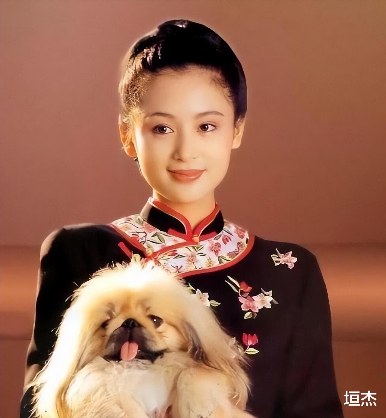 张曼玉|年轻时貌美如花，老了成“面目全非”，这12位老牌女神太可惜了