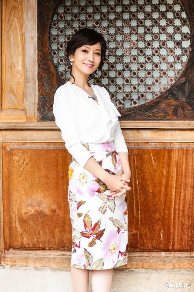 赵雅芝|赵雅芝:带着两个儿子再婚,将丈夫当男朋友让我一生幸福