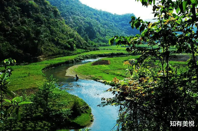 恩施|中国12个原始处女地美景,人少景美的好去处,可以准备走起了吧?