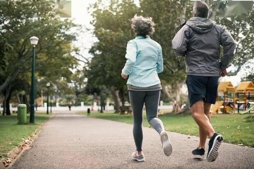 中老年人|中老年人值得一读!一个让人永葆青春的方法想要分享给你!