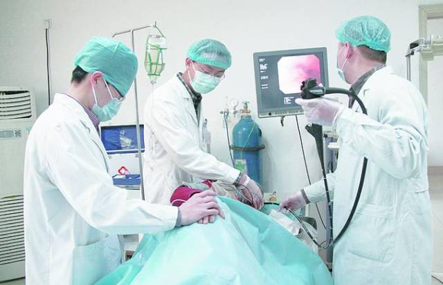 胃癌|年轻人胃不好，都因为这10个生活习惯！