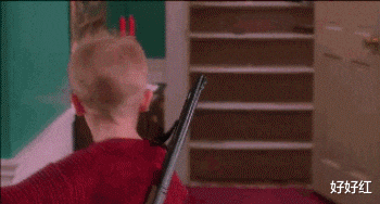 麦考利|从「顶流童星」到街头「流浪汉」——他被「父母」毁掉的一生