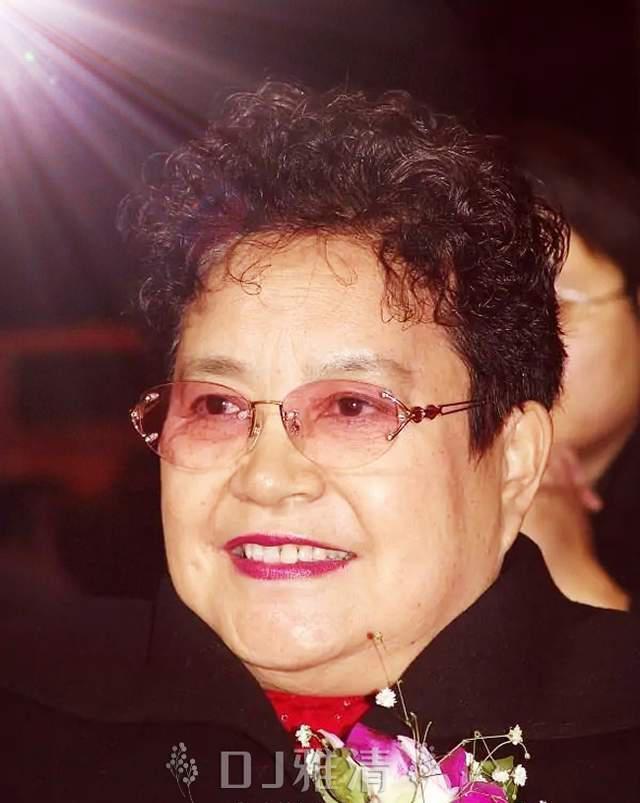 春晚|06年春晚记忆于洋印质明同框庞学勤王苏娅聚首马季最后一次亮相