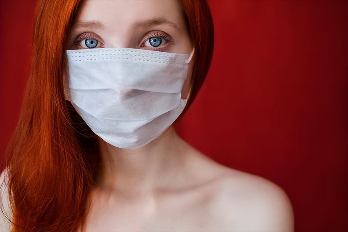 口臭|是口臭还是口罩戴得久？天天戴口罩，这股异味又是打从哪来？