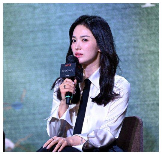 宋慧乔要求Netflix删除新剧视频、海报？“外貌焦虑说”蔓延！