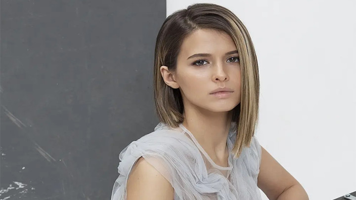 |异界主演 柳博夫·阿克肖诺娃顶级俄罗斯美女