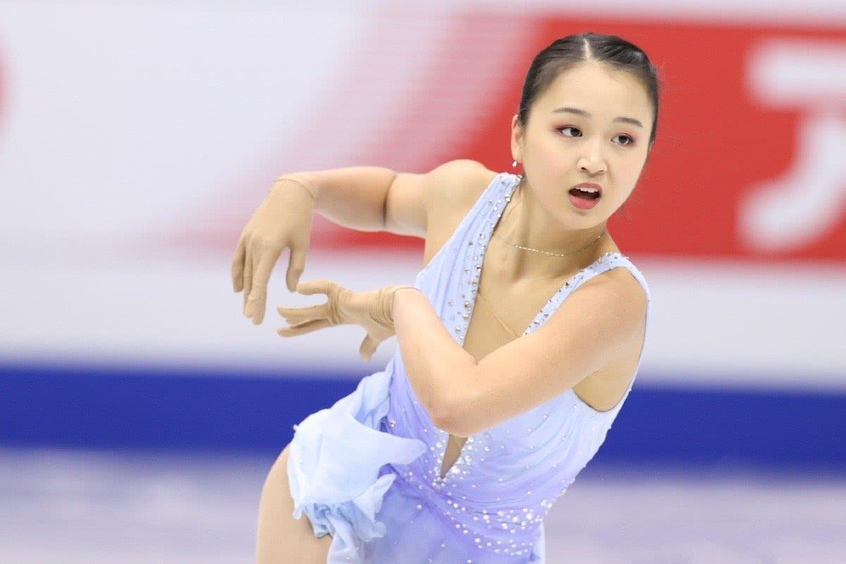 朱易|873人中!朱易保送北大,谷爱凌落选,同样出生美国,际遇大不同