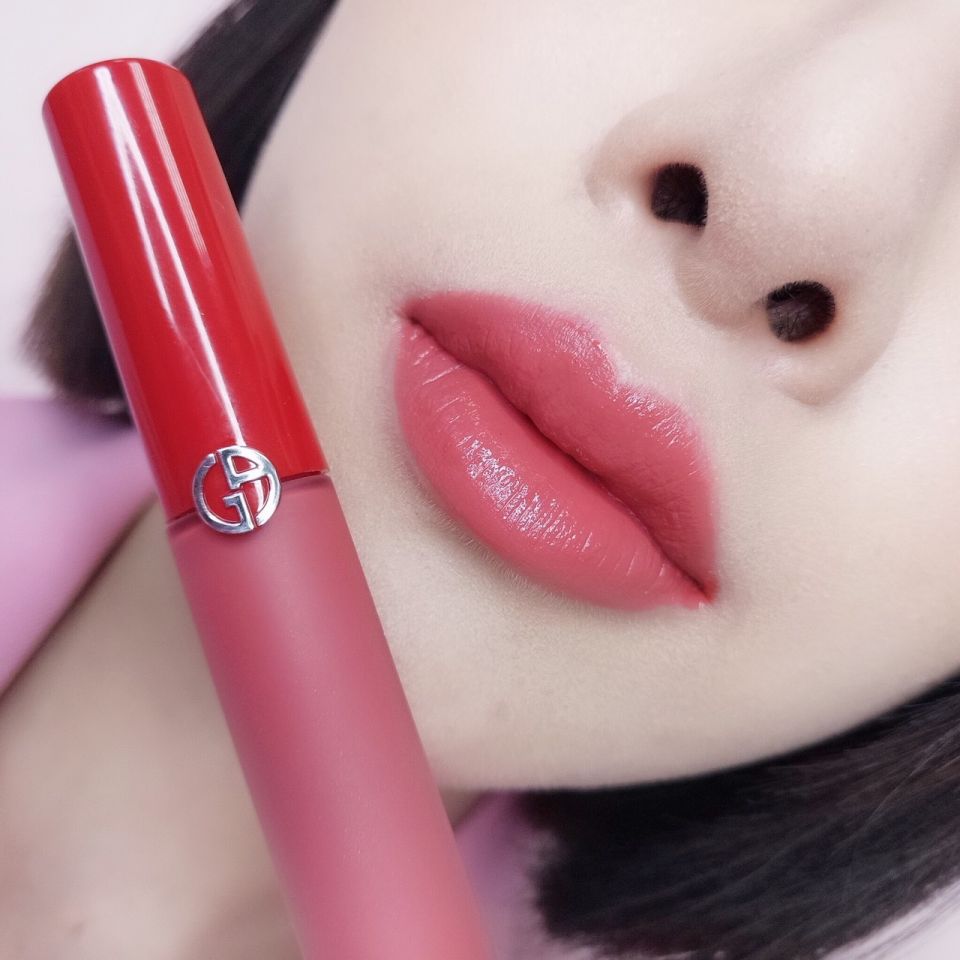 春夏 收好这份四月口红清单，我们到专柜把今年春夏新出色都试过了