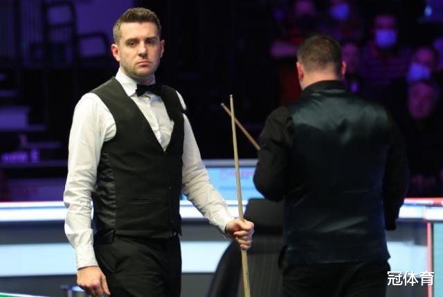 邁克爾·喬丹|趙心童首輪出局，奧沙利文當(dāng)面鼓勵(lì)，隨后連贏5局教育年輕人