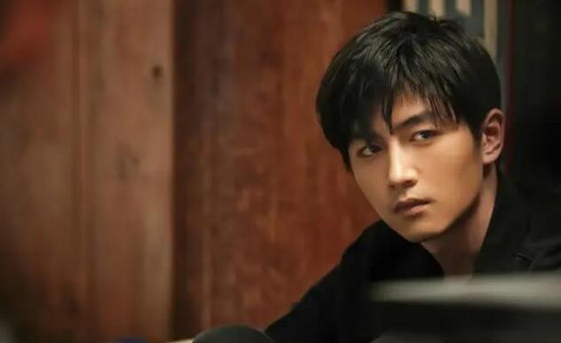 陈晓|陈晓再次带来好消息，与小4岁当红花旦出演情感剧，热剧有盼头