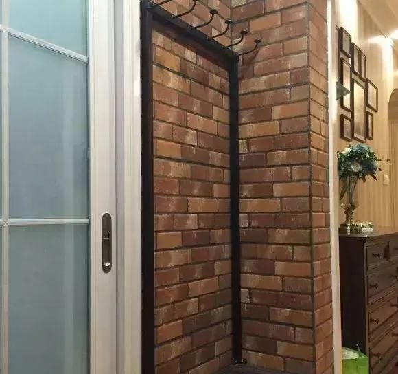 邻居12万打造的美式新房,进门的玄关墙让人挪不动脚,实在漂亮