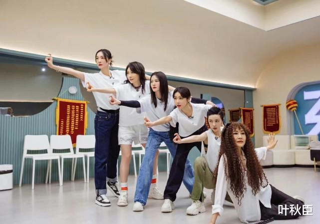 薛凯琪|《浪姐3》没必要骂薛凯琪大哭，阿Sa这句话揭开了这档节目的本质