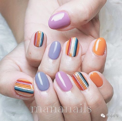 美甲 人活得是否高级看一对手就知