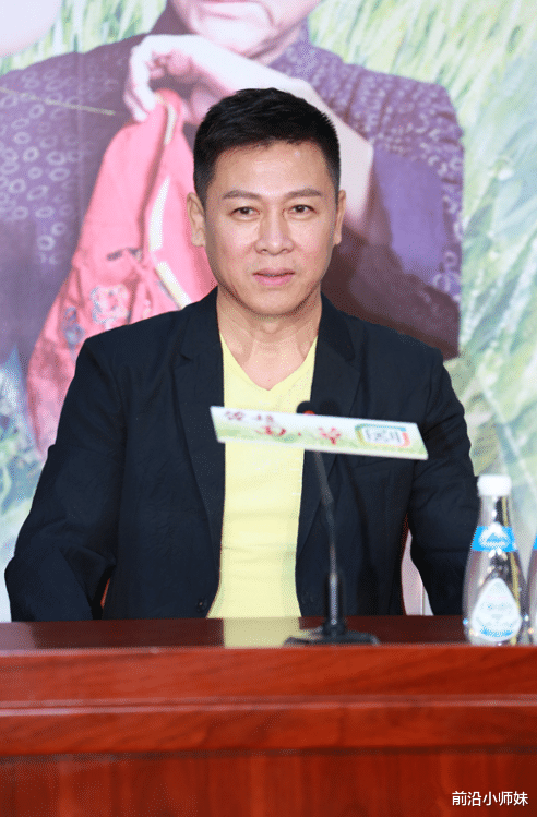 |婚姻真的是一把“杀猪刀”!汤静发福成大婶,好在胡亚捷不离不弃