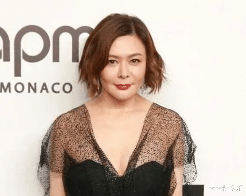 关之琳|年轻时都是大美女，60岁还不生孩子的6位女星，各有各的心酸