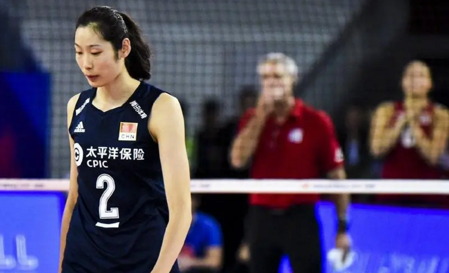 刘晏含|放弃竞争中国女排席位，29岁名将玩嗨了，朱婷靠不住=回归当奇兵