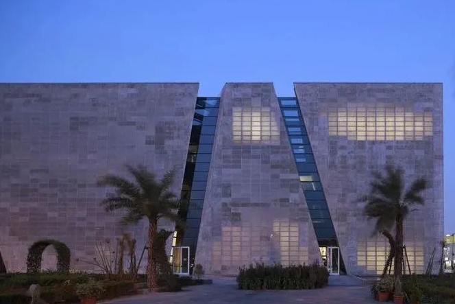 新型装饰材料,透光水泥板。你见过没有!