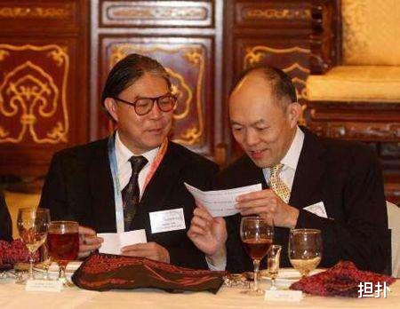 霍英东遗产风波终于开庭,足足等待了8年,光是庭审材料就十几箱