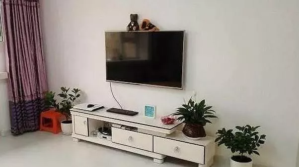 晒晒我的80平小家,装修总共只花6万,可能是全小区内比较寒酸的