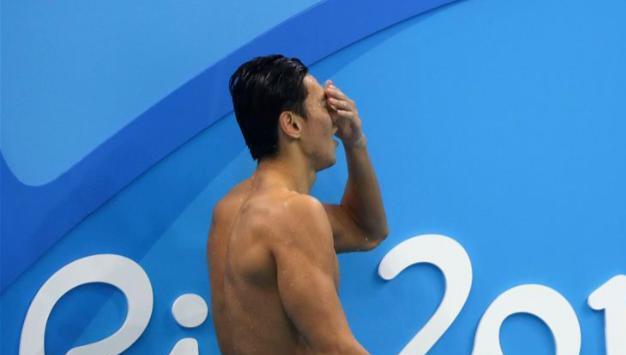 宁泽涛|田静崩溃落泪,女老板愿奉陪网友支持田静,许家被利益裹挟了吗?