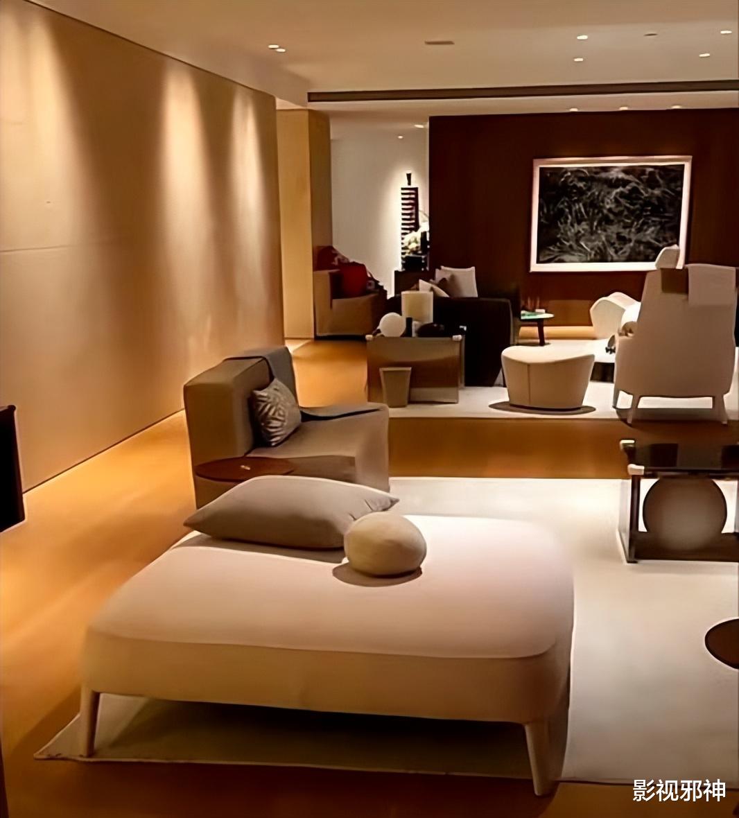 向太|又来一个惨烈翻车……