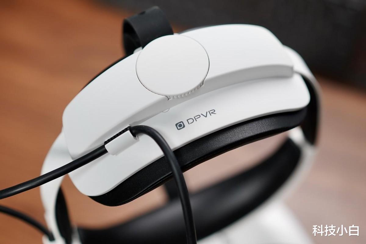 入门级PCVR大朋VR E4评测体验，或许是你的第一台VR