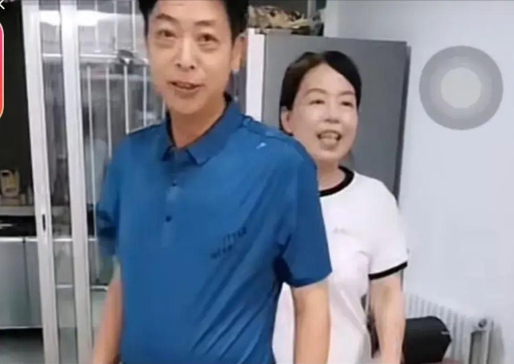 小姐姐|张某春也玩猜猜猜，不直接透露郭杜和郭威现在的关系